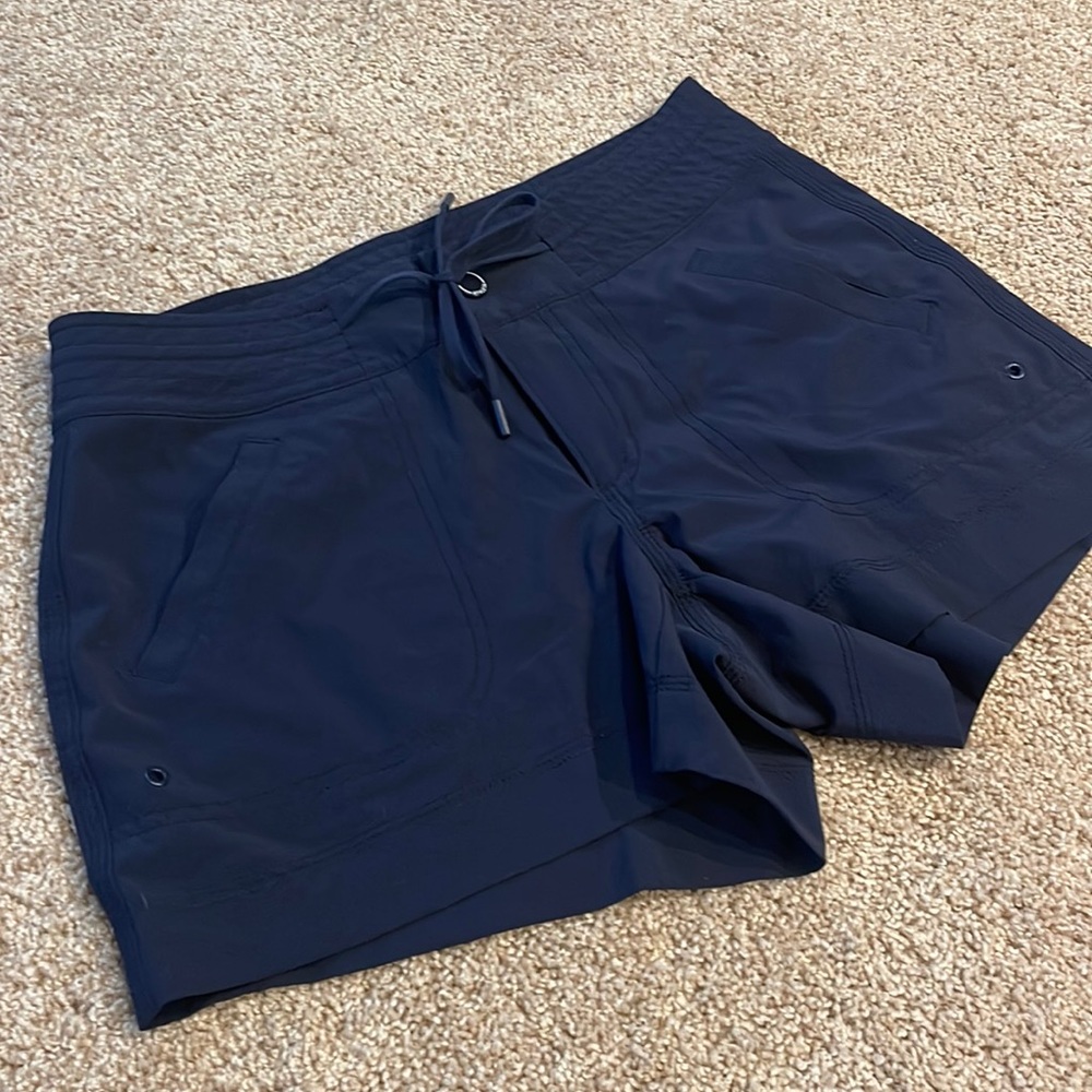 Like new Athleta shorts
